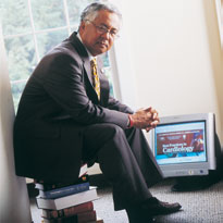 Photo of B. Waine Kong, Ph.D., J.D.