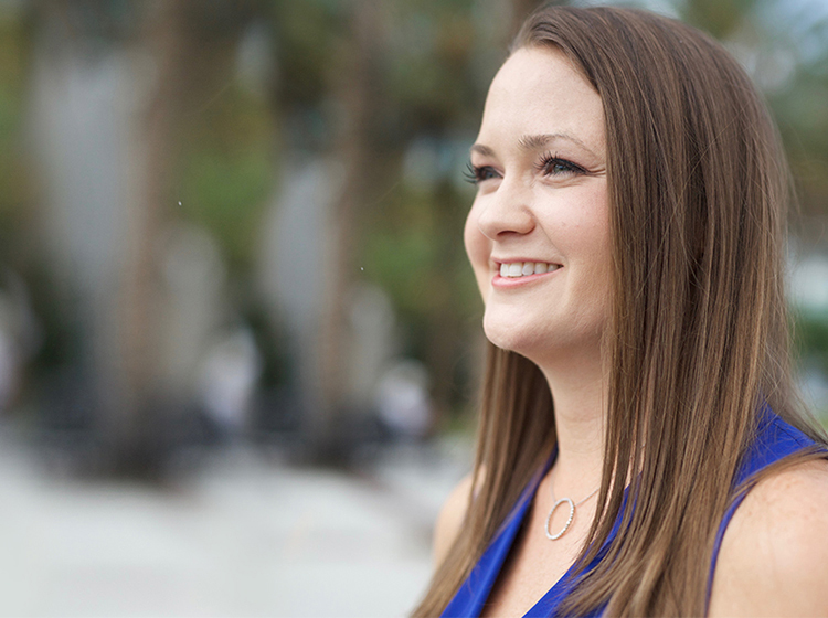 Dietitian Jennifer Lewis